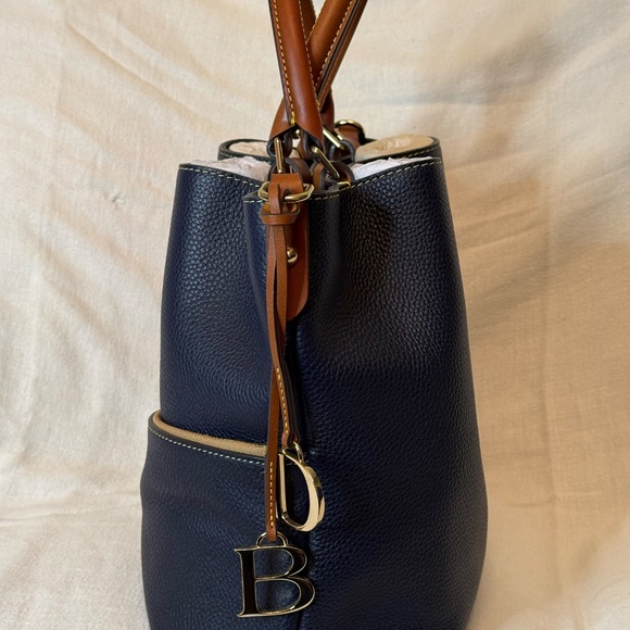 Dooney & Bourke Dawson Satchel - Picture 3 of 7